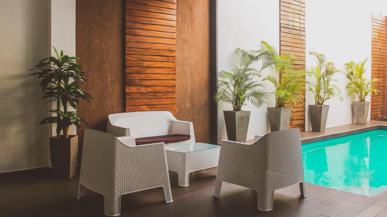 Remfort Hotel سانتا آنا المظهر الخارجي الصورة