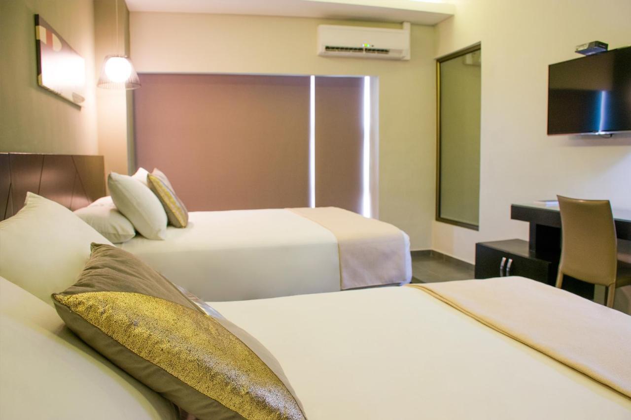 Remfort Hotel سانتا آنا المظهر الخارجي الصورة