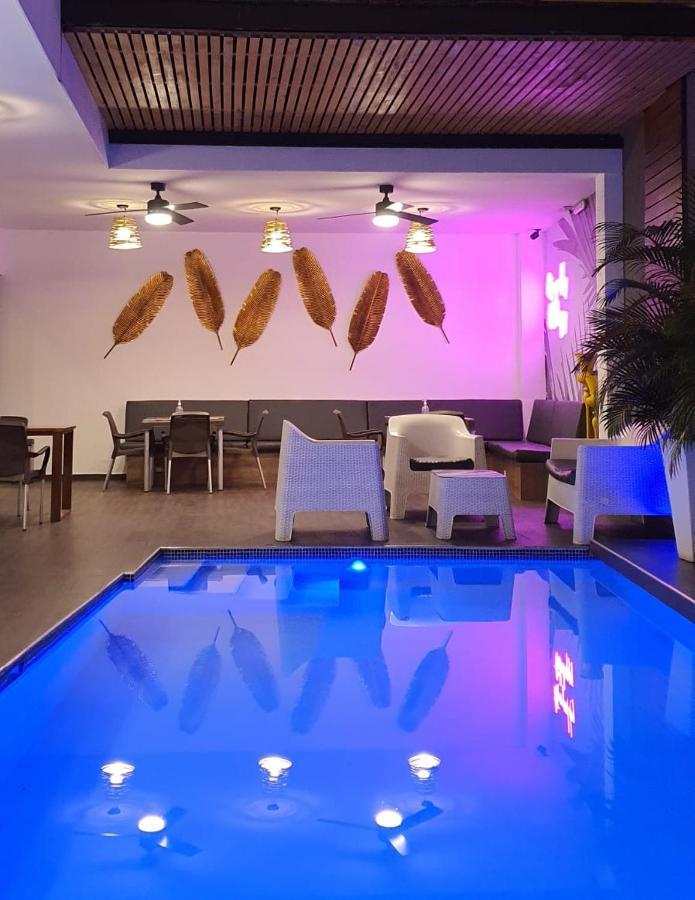 Remfort Hotel سانتا آنا المظهر الخارجي الصورة