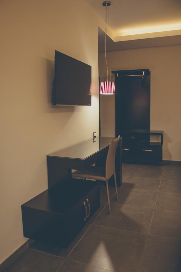 Remfort Hotel سانتا آنا المظهر الخارجي الصورة